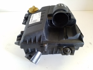 Opel Vivaro A (2001–2014) Luftfiltergehäuse 93856612 - 2