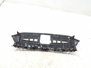 Mercedes Benz EQA H243 (2021–2026) Iluvõre kinnitus A2438885900 - 4