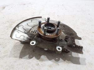 Ford Mustang Mach-E Mach-E (2020–2026) Moyeu avant LJ9C3K171B3A - 3