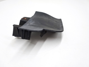 Volkswagen Tiguan (2007–2016) Dubļu sargs 5N0854855A - 3