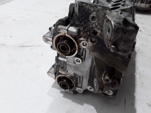 VOLVO XC60 (2017–2026) Zylinderkopf 31401130 - 4
