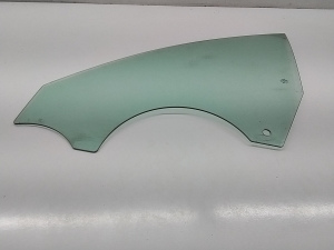 AUDI A7 (2010–2018) Front door glass 4G8845202A - 4