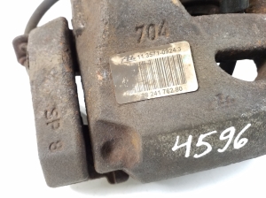 Opel Corsa F (2019–2026) Front brake caliper 9824176280 - 3