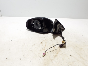 Mercedes Benz C-Class 206 (2021–2026) Außenspiegel und seine Teile A2068108302