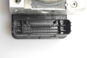 Ford Mondeo V (2014–2018) ABS unit EG9C2C405EE - 4