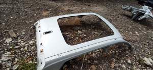 Roof - 31675712