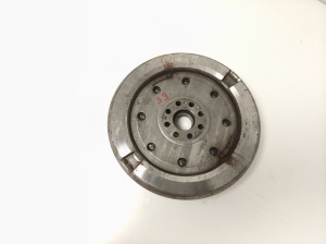 AUDI A3 8V (2012–2020) Siduri hooratas 06K105266AC - 2