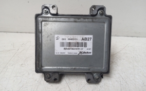 Opel Corsa D (2006–2014) Motorsteuergerät 55485171 - 2