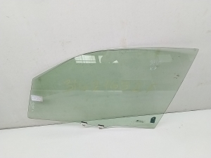 Front door glass - 61011SJ010