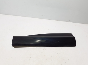   Moulure de porte arrière  - LJ8BR25334BA 