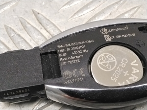 Mercedes Benz CLS-Class 218 (2011–2018) Ignition key 2011DJ1121 - 3