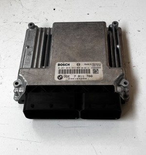 BMW 5 SERIES E60 (2003–2010) Motorsteuergerät 0281015043 - 3