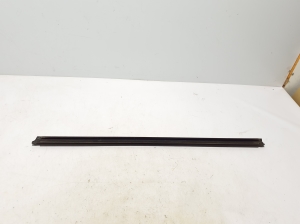 Ford Mustang Mach-E Mach-E (2020–2026) Baguette extérieure de vitre de porte avant LJ8BR20562AC - 3