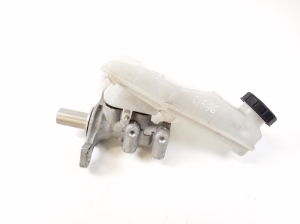 Opel Corsa F (2019–2026) Brake master cylinder - 2
