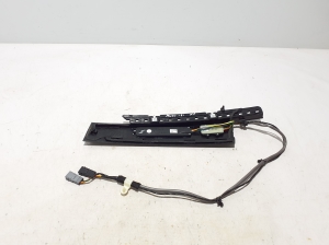 Ford Mustang Mach-E Mach-E (2020–2026) Autre pièce de porte avant LJ8BR20899BDW - 3