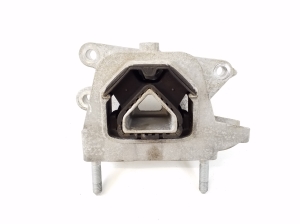 Engine mount - 9826533880