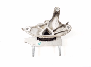Opel Corsa F (2019–2026) Gearbox mount - 3