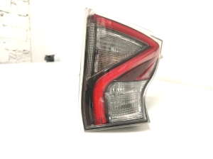 TOYOTA Prius W50 (2015–2020) Eckleuchte hinten 8155047281 - 5