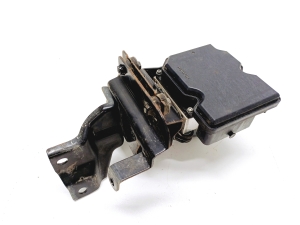 NISSAN Leaf II (2017–2026) ABS unit 476605SH0A - 2
