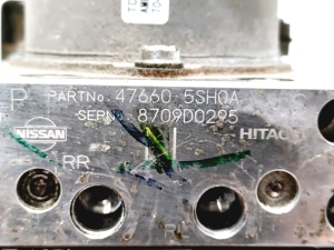 NISSAN Leaf II (2017–2026) ABS unit 476605SH0A - 3