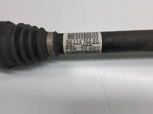 Peugeot 2008 (2013–2026) Front drive shaft and its parts 9677476680 - 4