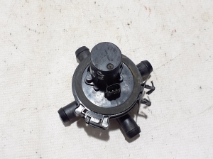 Ford Mustang Mach-E Mach-E (2020–2026) Tsirkulatsioonipump LU5A8C508AE - 3