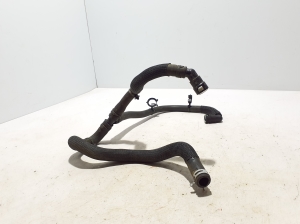 Ford Mustang Mach-E Mach-E (2020–2026) Wasserschlauch Kühler LJ936B860EB - 2