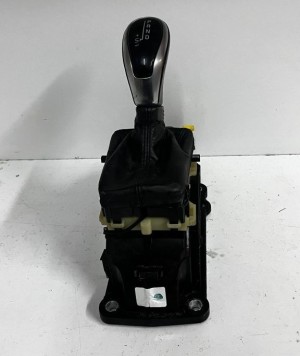 VOLVO V40 (2012–2019) Käigukangi nupp 1000439217V2 - 3