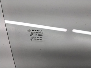 RENAULT Scenic (2009–2015) Esiukse klaas 803000008R - 2