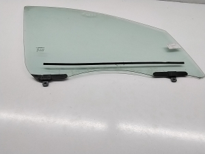 RENAULT Scenic (2009–2015) Esiukse klaas 803000008R - 3
