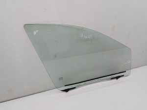RENAULT Scenic (2009–2015) Esiukse klaas 803000008R - 4