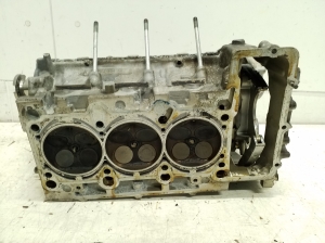 AUDI A7 (2010–2018) Cylinder head and its parts - 3