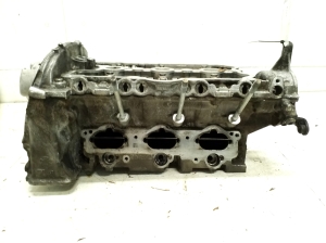 AUDI A7 (2010–2018) Cylinder head and its parts - 2