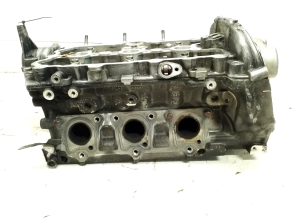AUDI A7 (2010–2018) Cylinder head and its parts - 3