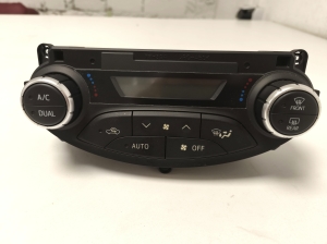 TOYOTA Yaris (2011–2020) Heater control panel 559000D820 - 2