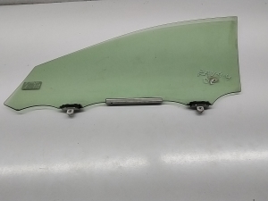 TOYOTA RAV 4 A4 (2012–2018) Priekšējo durvju stikls 6810142190 - 3