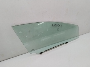 TOYOTA Avensis T27 (2008–2019) Esiukse klaas 6810105050 - 2
