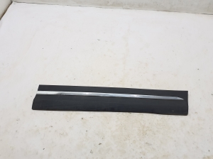 Esiukse liist - A2477271501