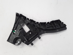  Rear bumper bracket 