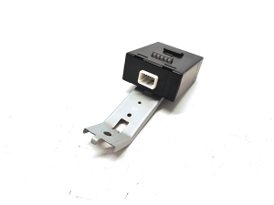 Tire pressure control module - CWTWD1G791