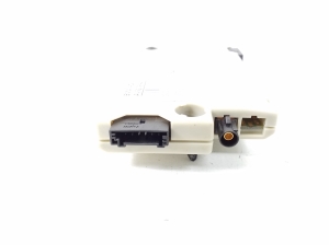 BMW 7 SERIJA F02 (2008–2015) Antenna amplifier 9209443 - 3