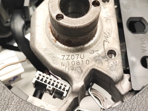 NISSAN Leaf II (2017–2026) Steering wheel 7Z07UM10810 - 2