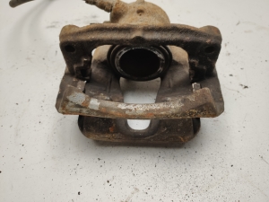 Mercedes Benz B-Class 246 (2011–2017) Front brake caliper A0004216381 - 2