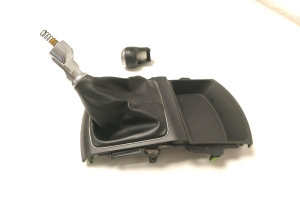 Hyundai i30 (2011–2017) Garniture de levier de vitesses - 7