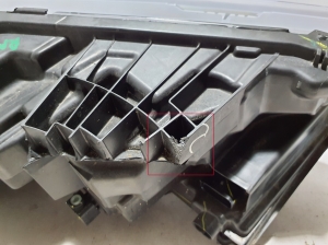 Ford Mustang Mach-E Mach-E (2020–2026) Esituli LJ8B13E015EE - 8