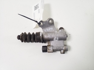   Cylindre récepteur d’embrayage  -  