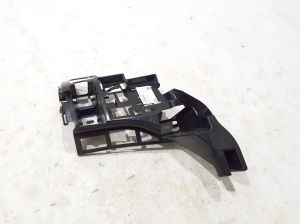 Mercedes Benz GLS 167 (2019–2026) Rear bumper bracket A1678801001 - 3