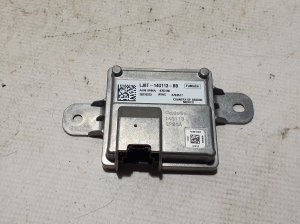   Steuergerät  - LJ8T14G113BB 