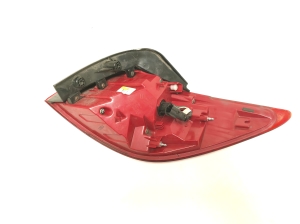 Kia Sportage (2010–2016) Eckleuchte hinten 924013W010 - 8