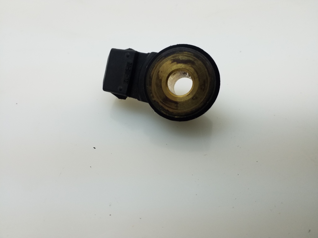 MERCEDES-BENZ GLK-Class X204 (2008-2015) Knock Sensor A0041539028 20301733